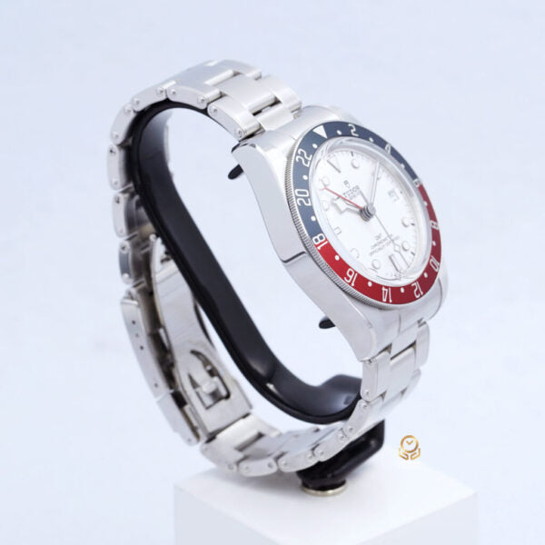 TUDOR 79830RB-0010 79830RB White dial BLACK BAY GMT Matt wine red and blue anodized aluminum bezel 41 mm brushed steel strap