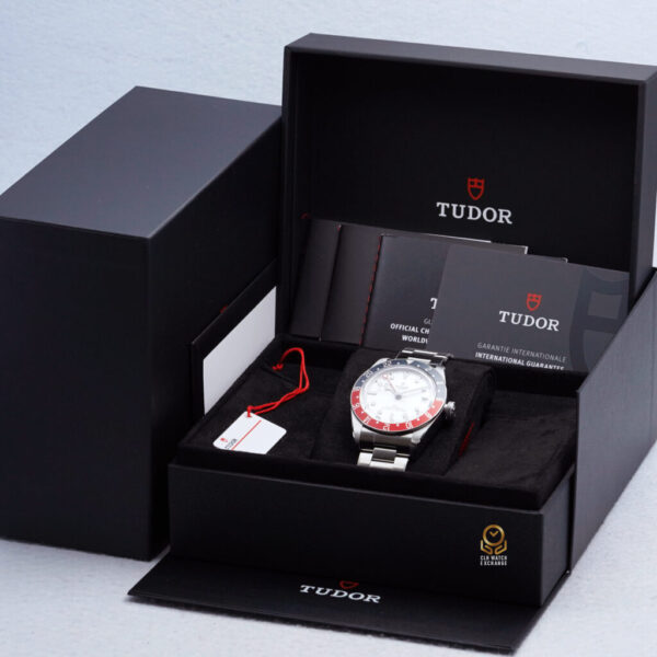 TUDOR 79830RB-0010 79830RB White dial BLACK BAY GMT Matt wine red and blue anodized aluminum bezel 41 mm brushed steel strap