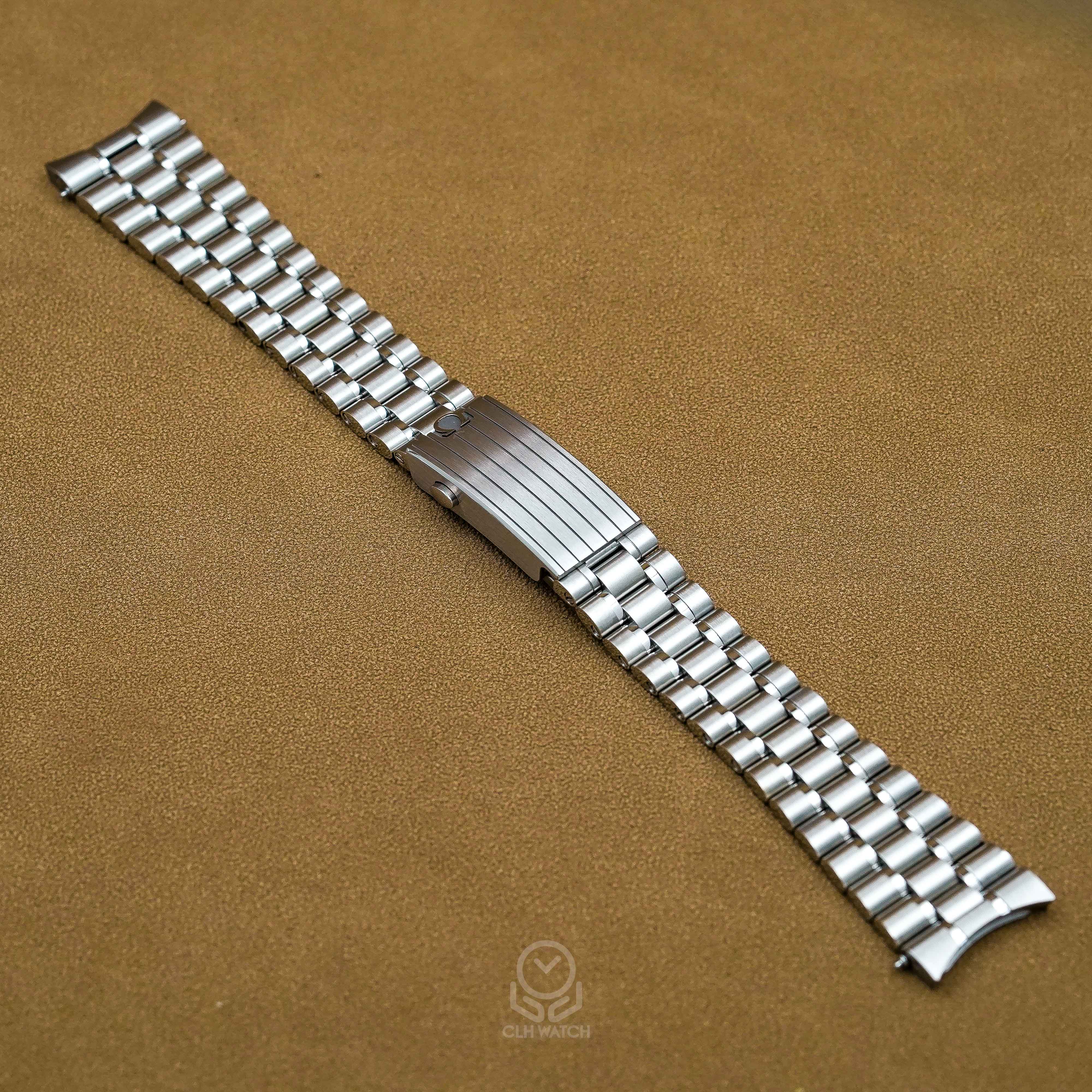 Omega 原廠原裝鋼帶 超霸登月專用 新款伸縮錶扣 3861 1863 1861 020Z017493W 20mm(已交流)