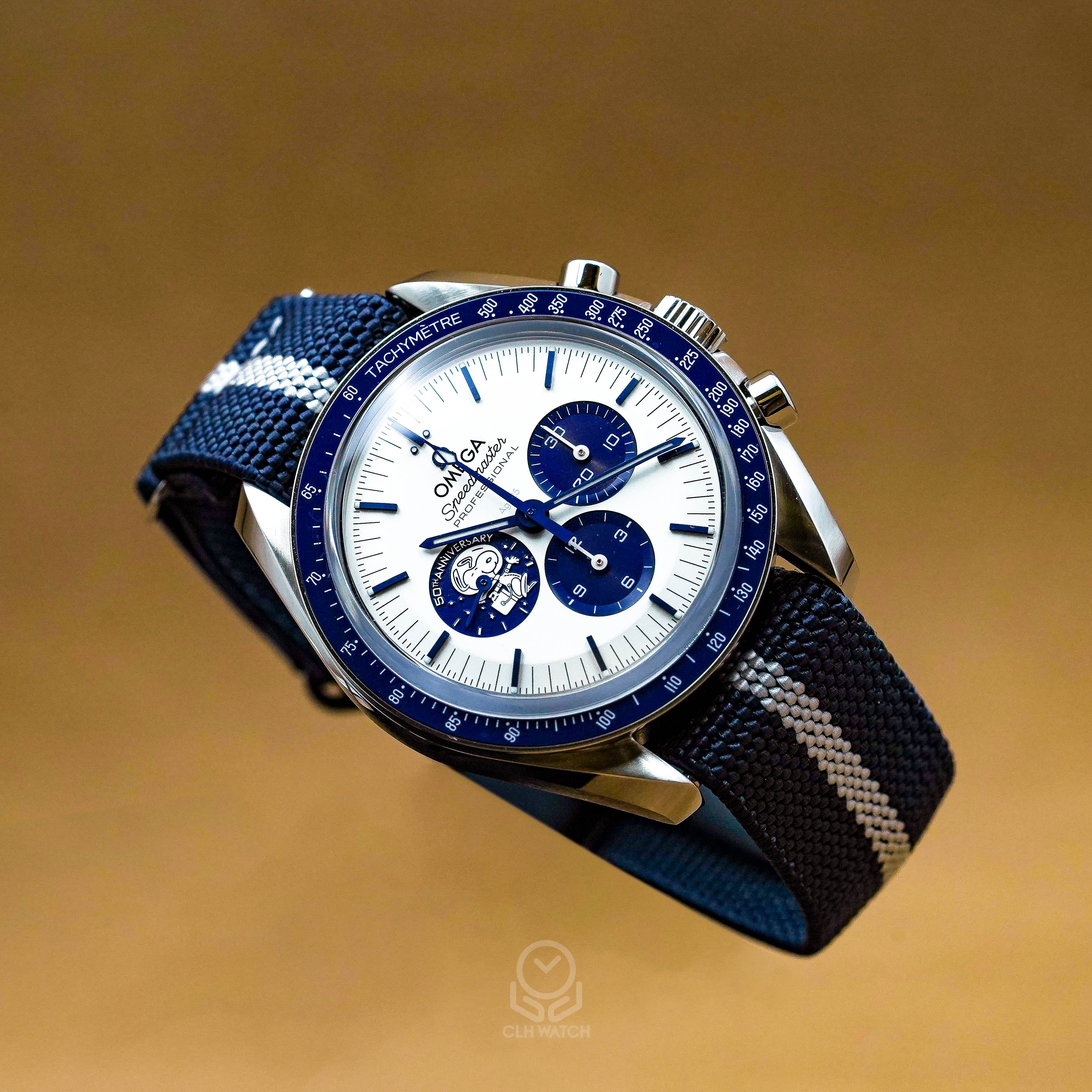 Omega 歐米茄 Speedmaster 銀史努比獎章 超霸登月50週年紀念版腕錶 310.32.42.50.02.001 手上鍊計時 2025年12月台灣公司貨 42mm 3861