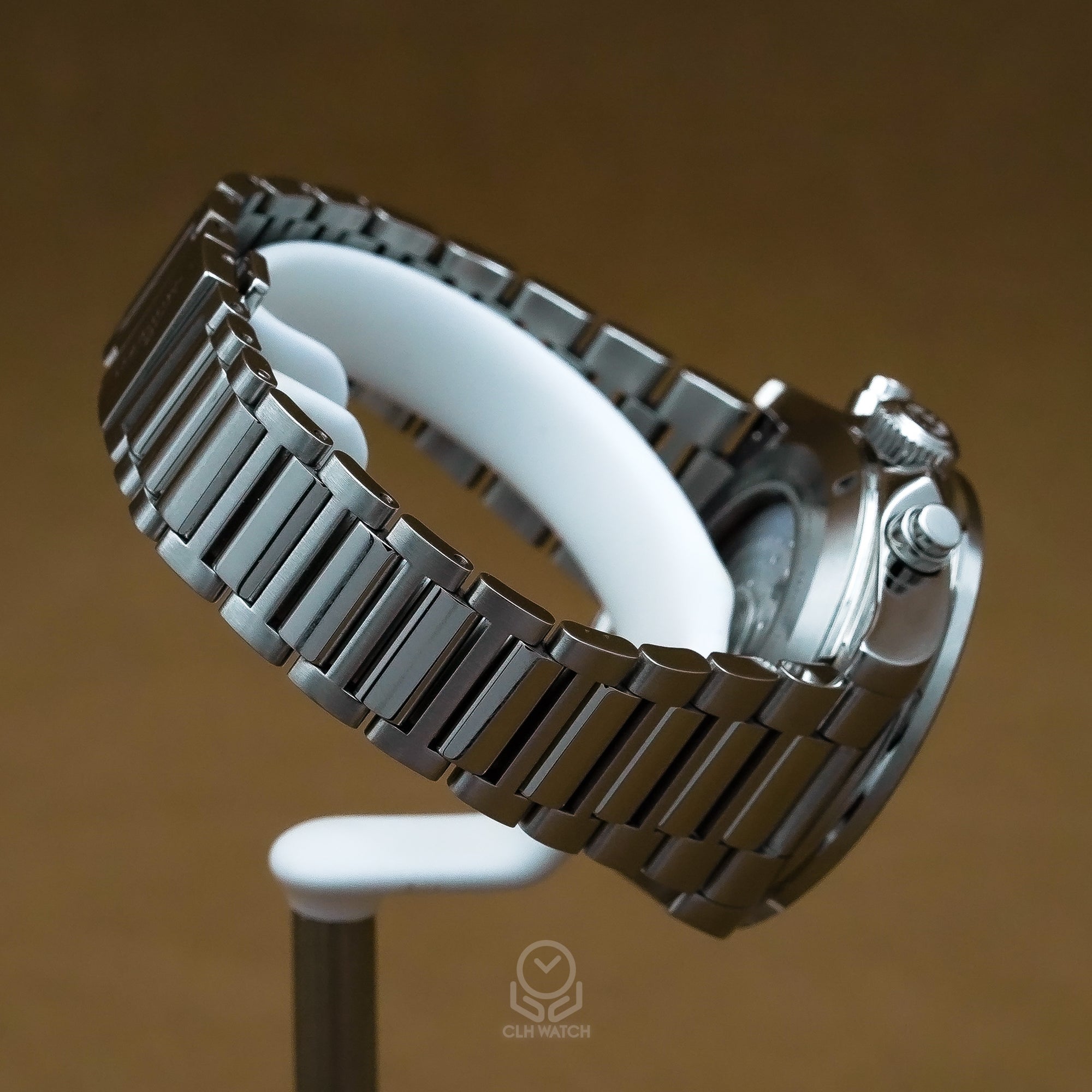 Longines 浪琴 Conquest 征服者 銀白熊貓面盤 機械計時碼錶 L38354726 2025年 42mm