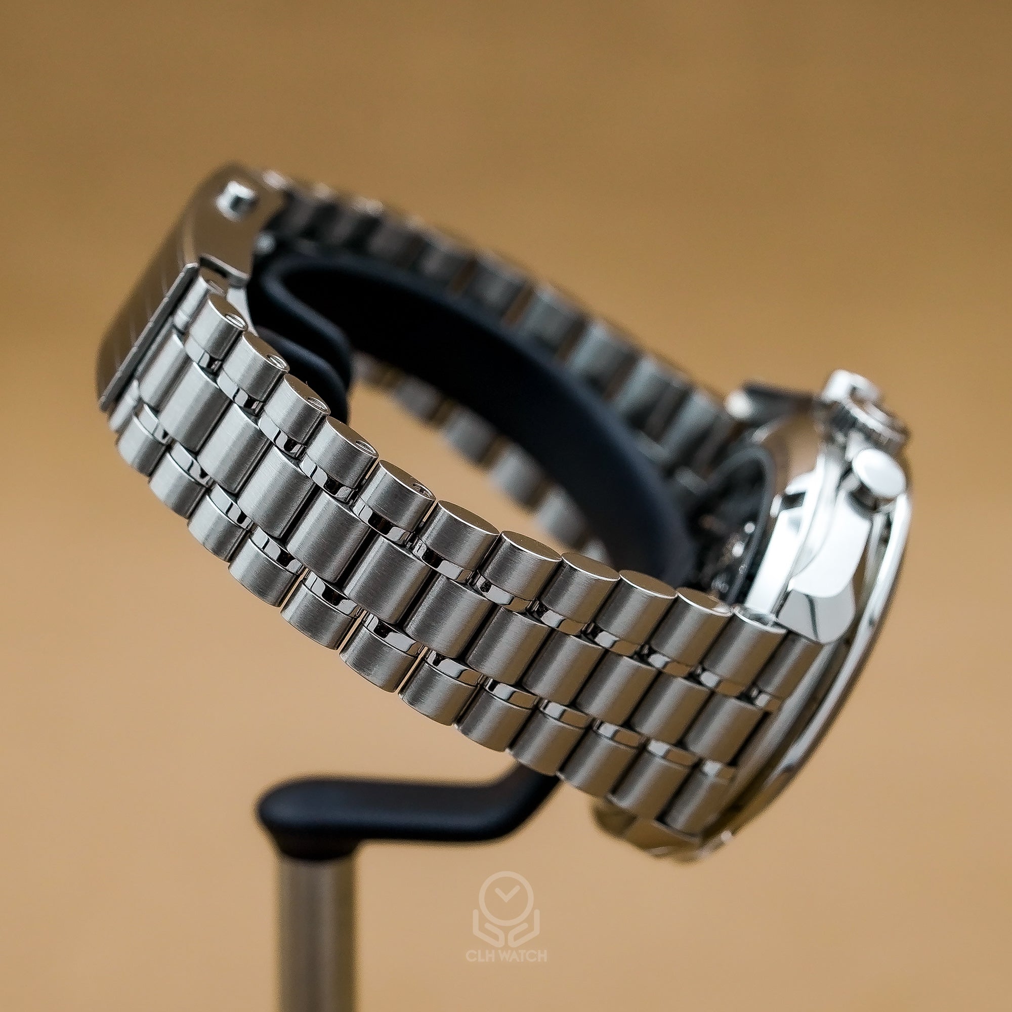 OMEGA 歐米茄 Speedmaster 超霸系列 Professional Moonwatch 專業登月錶 透背 310.30.42.50.01.002 31030425001002 42mm 2024年 台灣公司貨 95%新