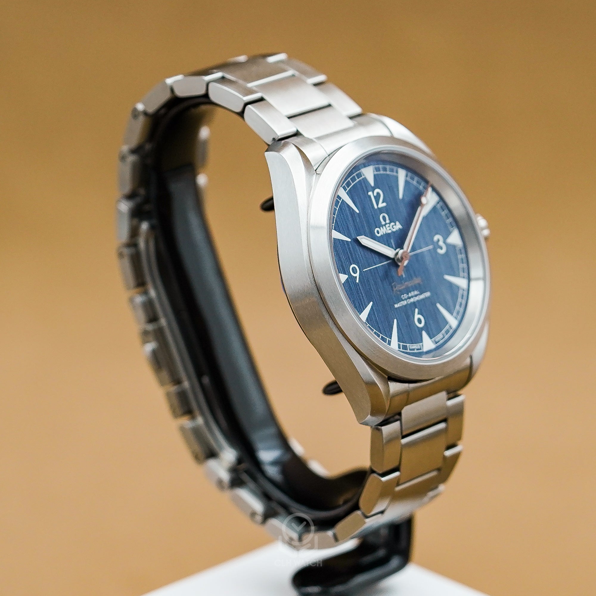 Omega 歐米茄 海馬系列 Railmaster 鐵霸 220.10.40.20.03.001 丹寧藍面 22010402003001 藍色牛仔褲 40mm 2026年 98%新