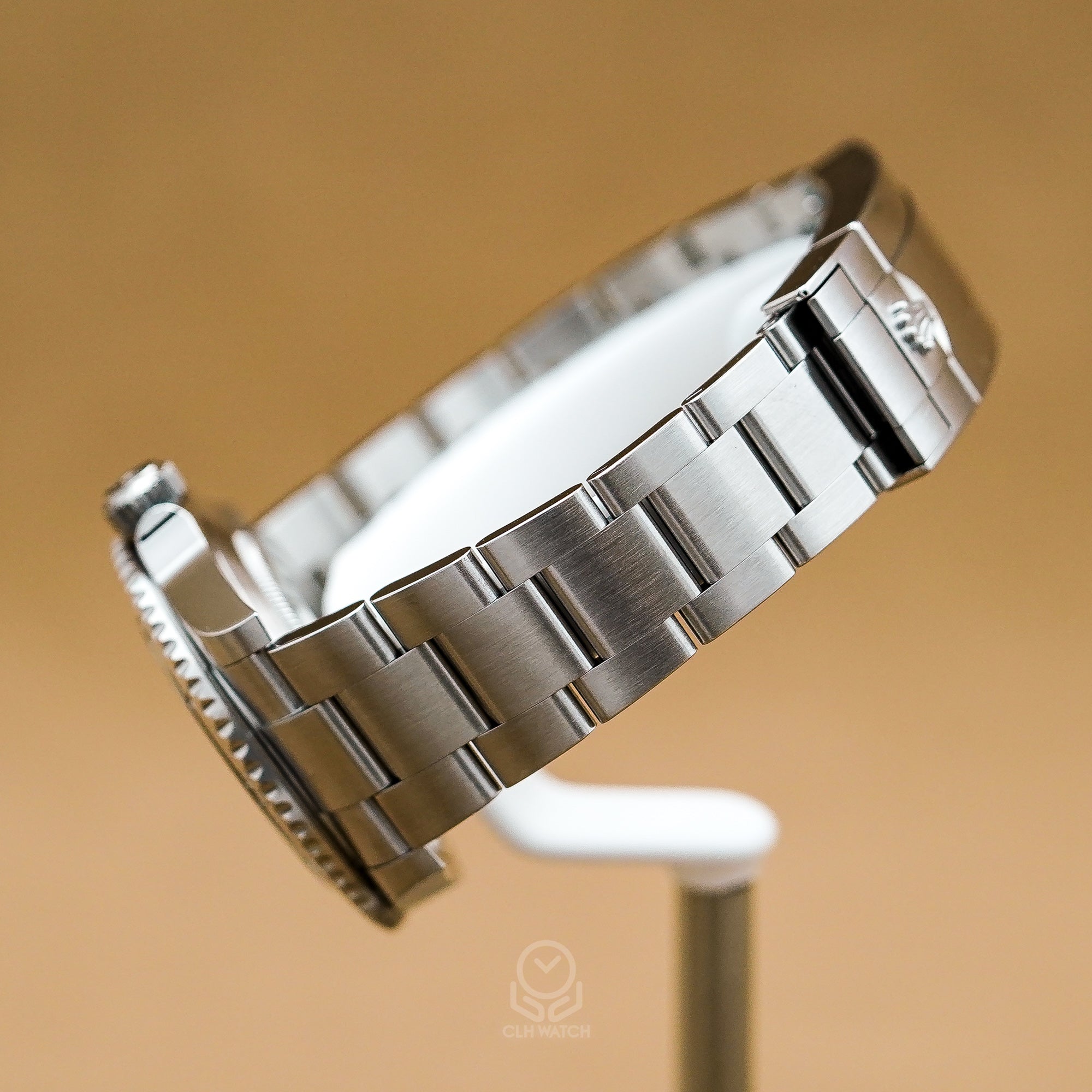 Rolex 勞力士 潛航者型潛水錶 Submariner 124060 無曆黑水鬼 41mm 2025年12月 盒單齊全 95%新