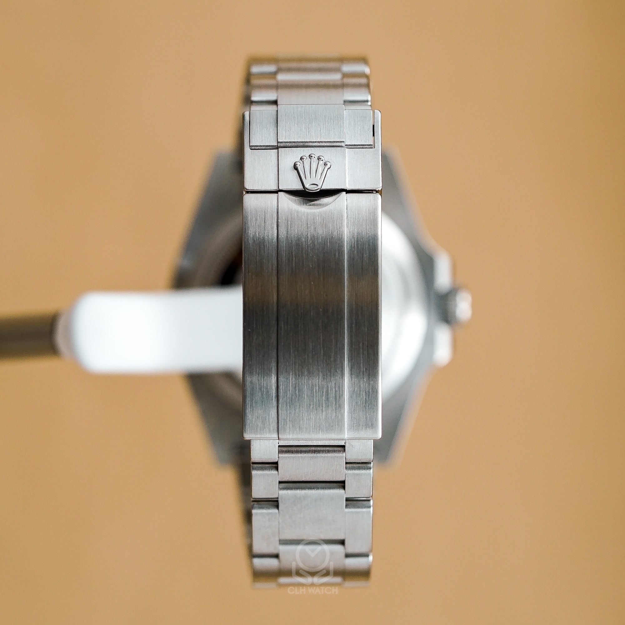 Rolex 勞力士 潛航者型潛水錶 Submariner 124060 無曆黑水鬼 41mm 2025年12月 盒單齊全 95%新