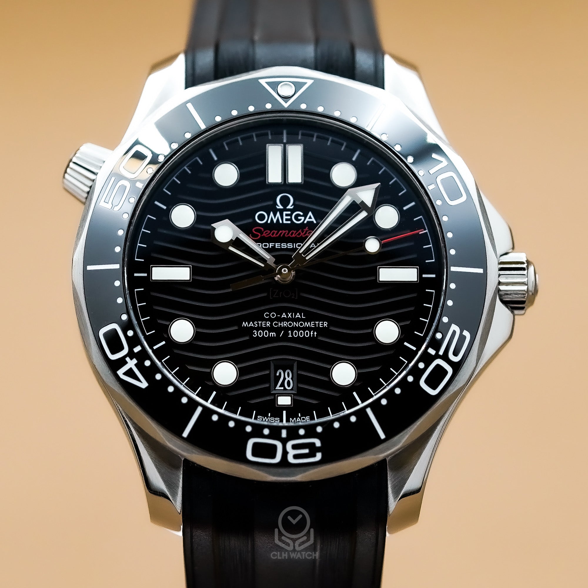 OMEGA 歐米茄 Seamaster 海馬 300米潛水腕錶 膠帶黑海馬 42mm 210.32.42.20.01.001 21032422001001 2020年台灣公司貨 95%新