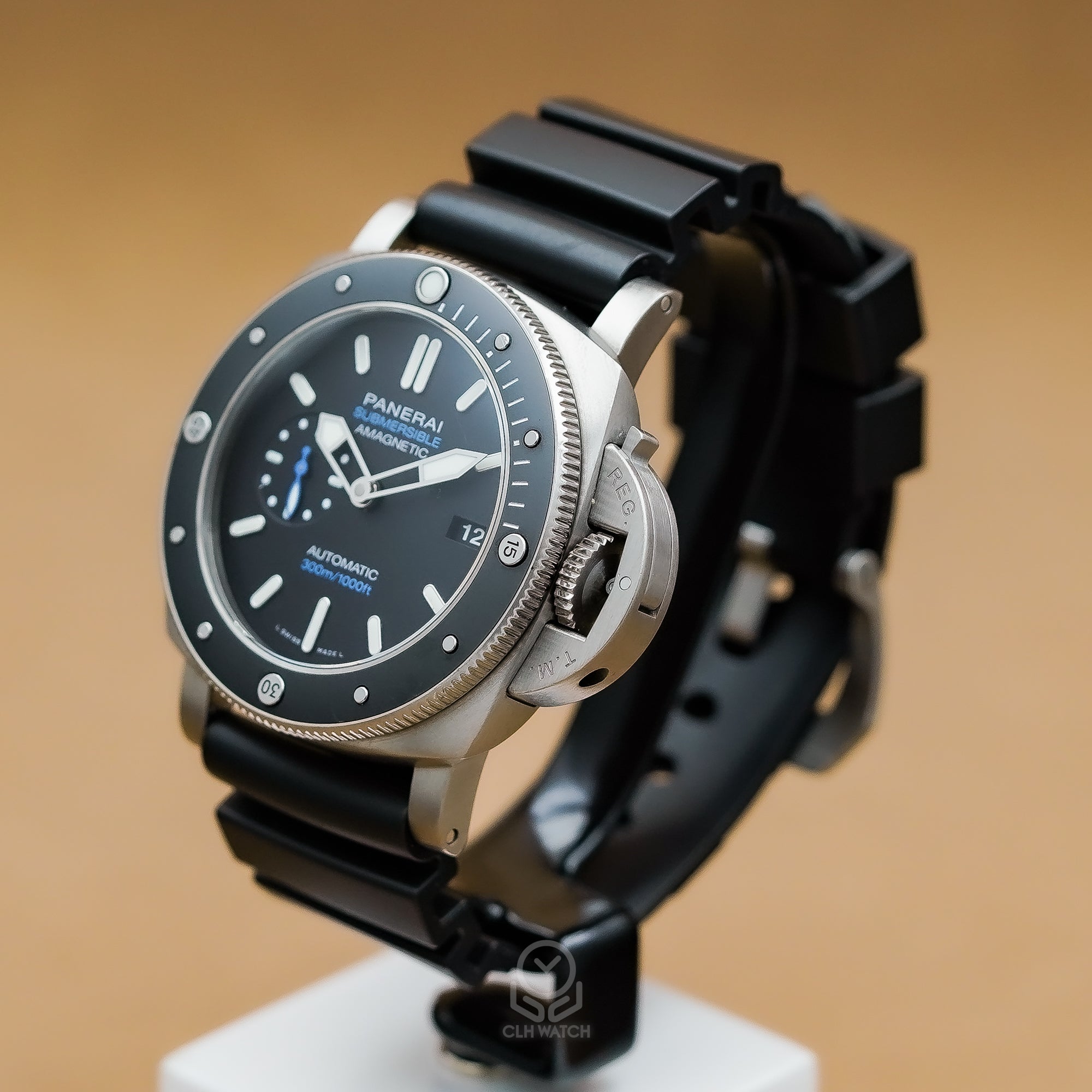 Panerai 沛納海 Submersible 潛水系列 PAM01389 PAM1389 抗磁潛水錶鈦金屬 47mm 2019年 95%新