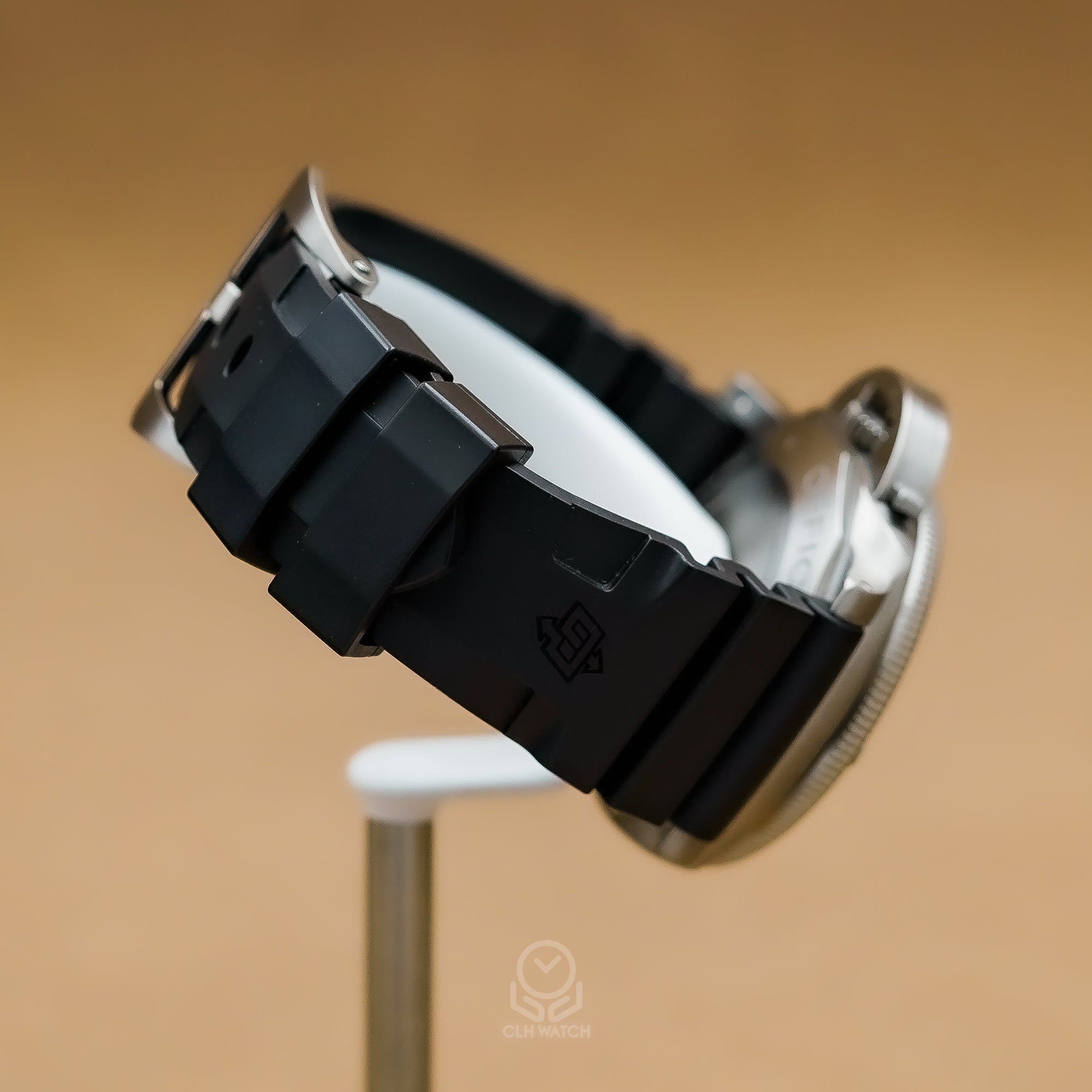 Panerai 沛納海 Submersible 潛水系列 PAM01389 PAM1389 抗磁潛水錶鈦金屬 47mm 2019年 95%新