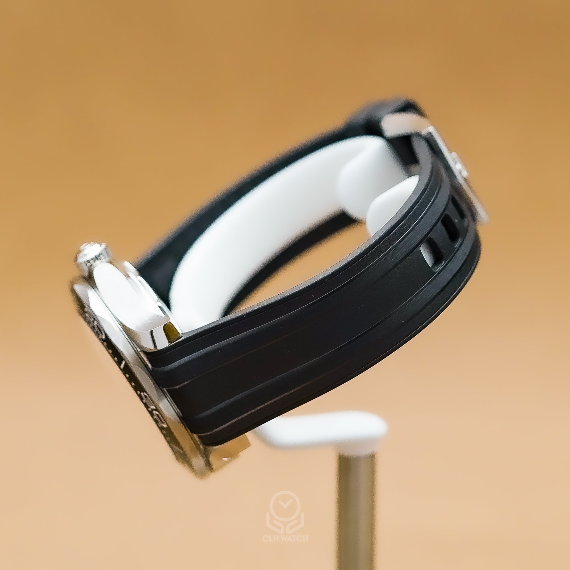 OMEGA 歐米茄 Seamaster 海馬 300米潛水腕錶 膠帶黑海馬 42mm 210.32.42.20.01.001 21032422001001 2021年台灣公司貨 90%新