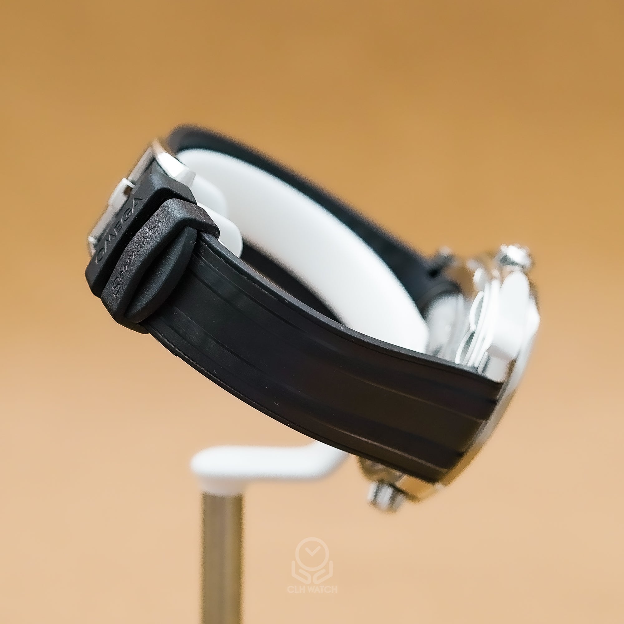 OMEGA 歐米茄 Seamaster 海馬 300米潛水腕錶 膠帶黑海馬 42mm 210.32.42.20.01.001 21032422001001 2021年台灣公司貨 90%新