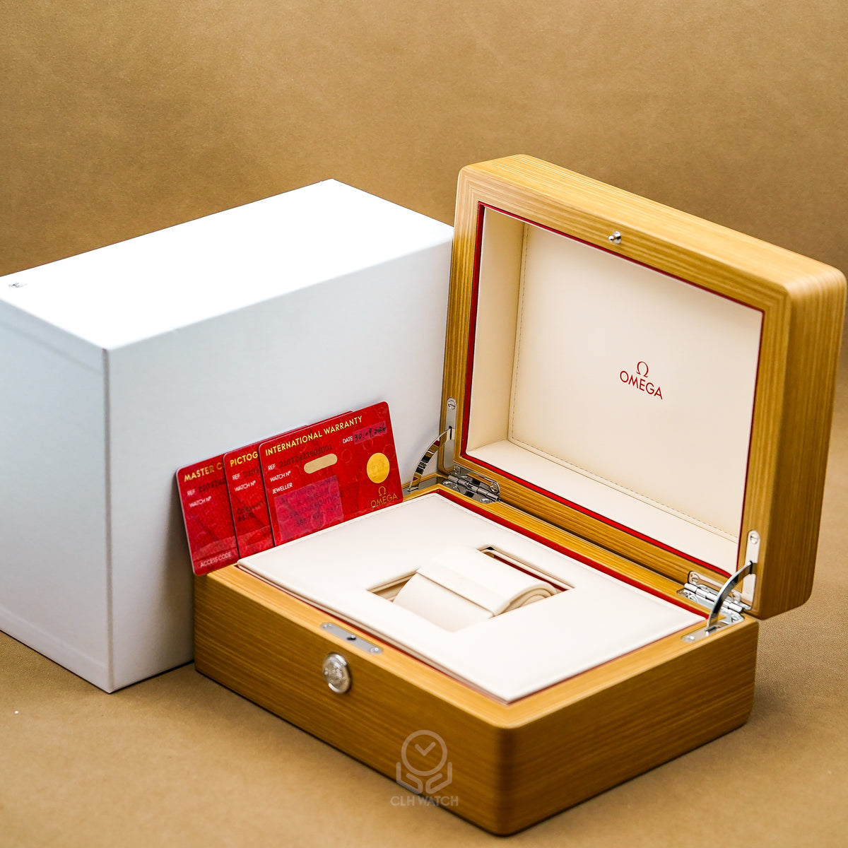 OMEGA 歐米茄 Seamaster 海馬 300米潛水腕錶 膠帶黑海馬 42mm 210.32.42.20.01.001 21032422001001 2026年9月台灣公司貨 99%新