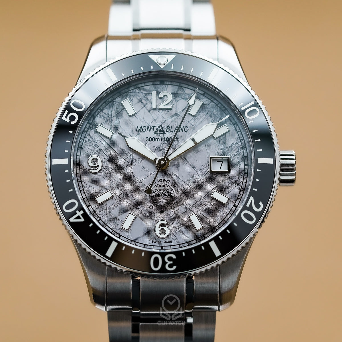 Montblanc MB130793 灰色冰川面盤正面
