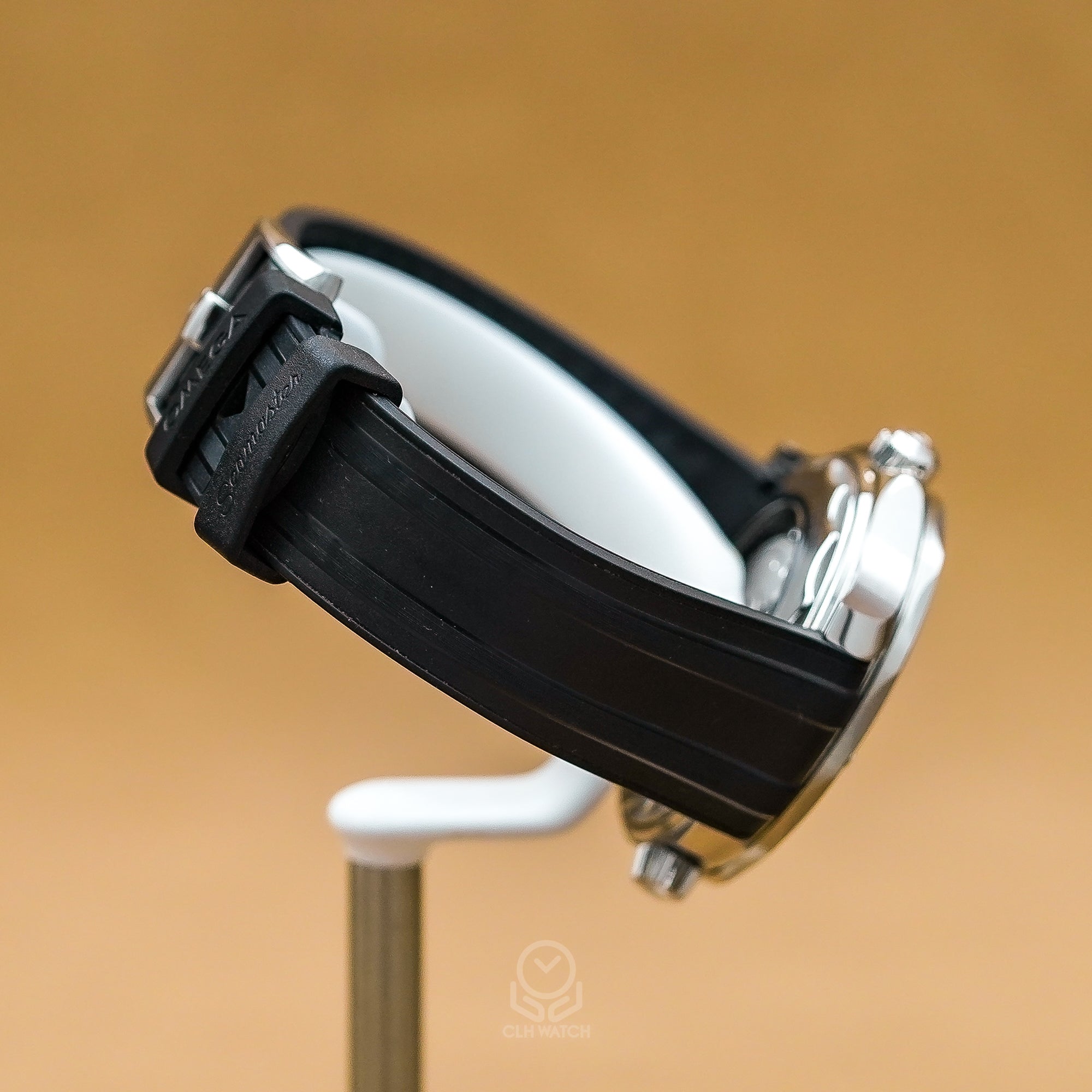 OMEGA 歐米茄 海馬系列 Seamaster 潛水錶 300 210.32.42.20.04.001 21032422004001 白面 42mm(已交流)