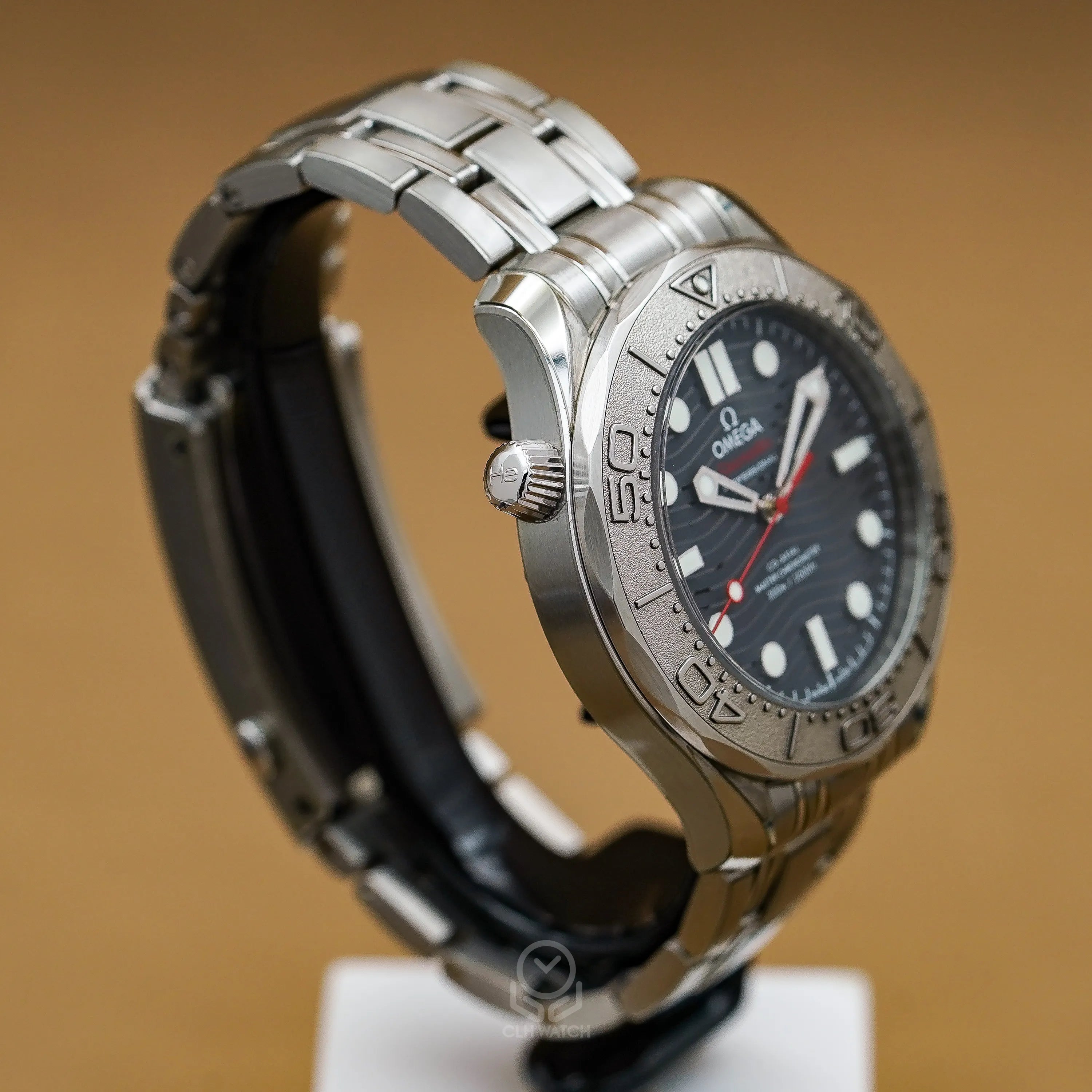 Omega 歐米茄 Seamaster Diver 300M 210.30.42.20.01.002 黑色面盤 陶瓷波紋 潛水錶 2023年 42mm