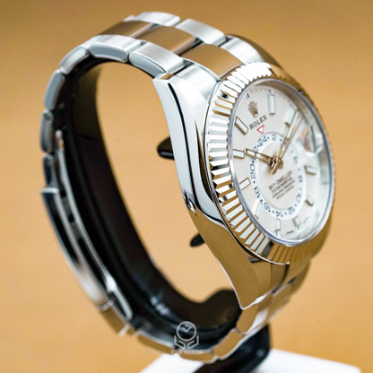 Rolex 勞力士 Sky-Dweller 326934 白面天行者 沙羅系統年曆雙時區蠔式鍊帶 2023年 42mm（已交流）
