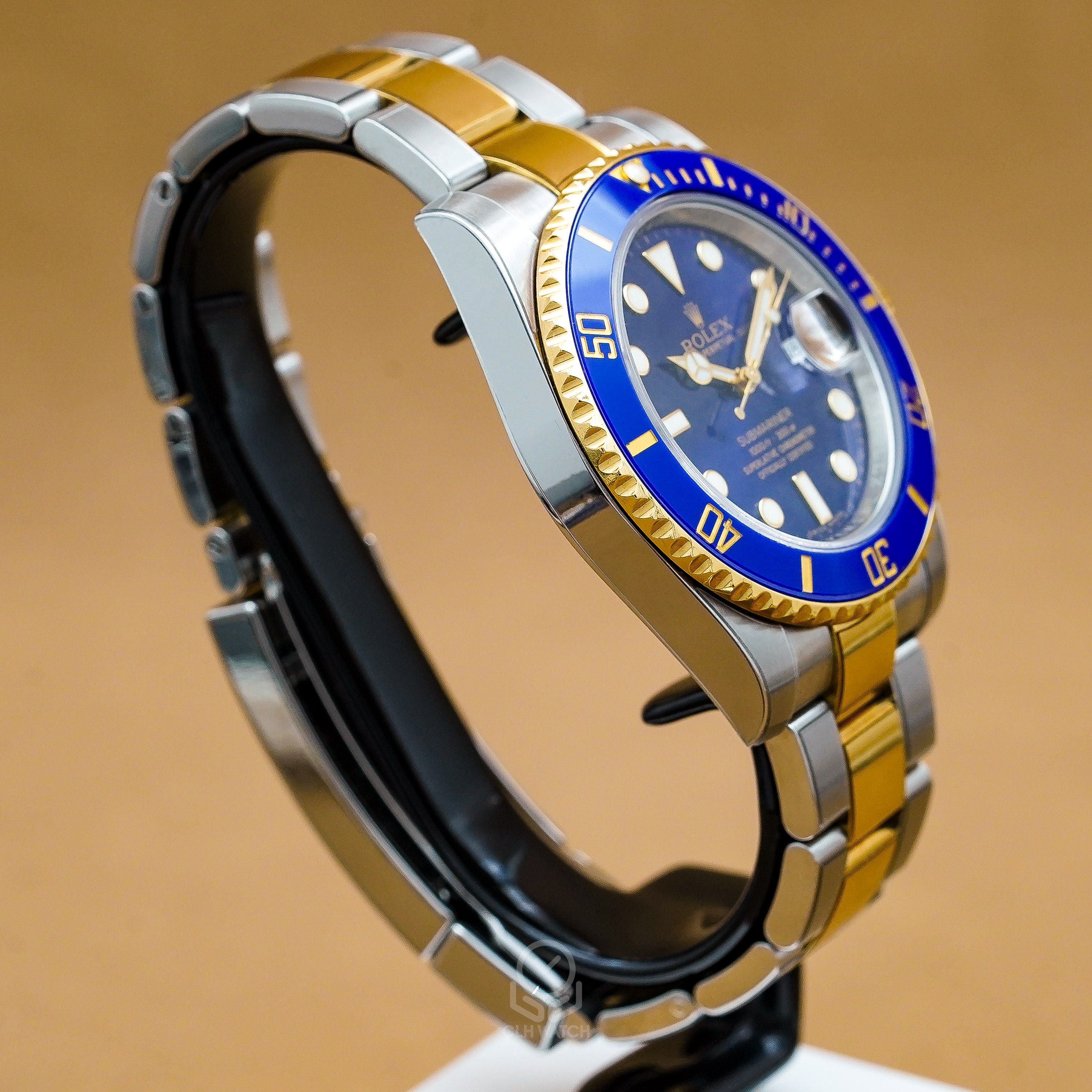 Rolex 勞力士 Submariner Date 116613LB 半金藍水鬼 潛水腕錶 放射面盤 台灣公司貨 2016年 40mm(已交流)