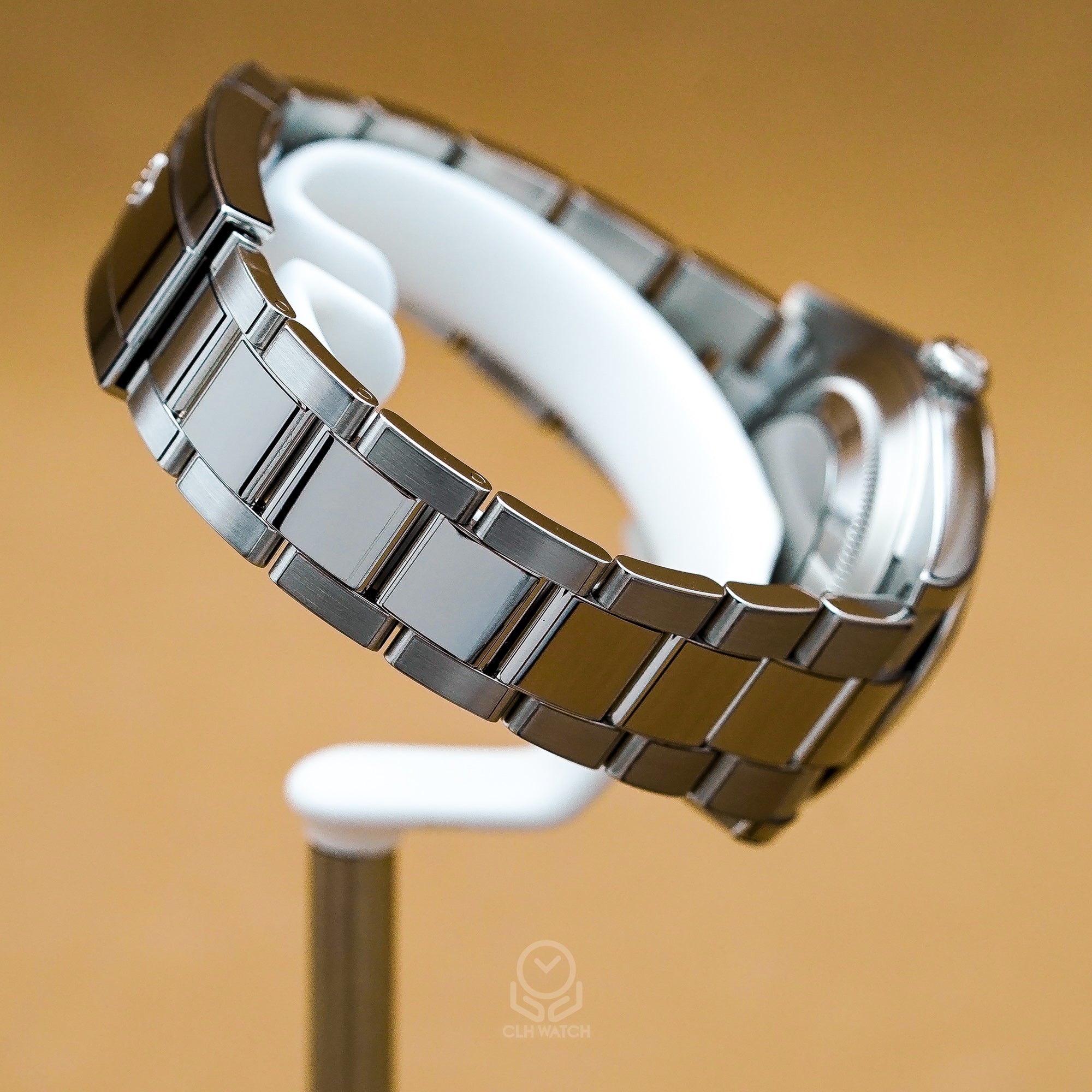 ROLEX 勞力士 日誌型 Datejust 126300 綠色坑紋面 平光圈 DJ2 DJ41mm 2023年 台灣公司貨 95%新