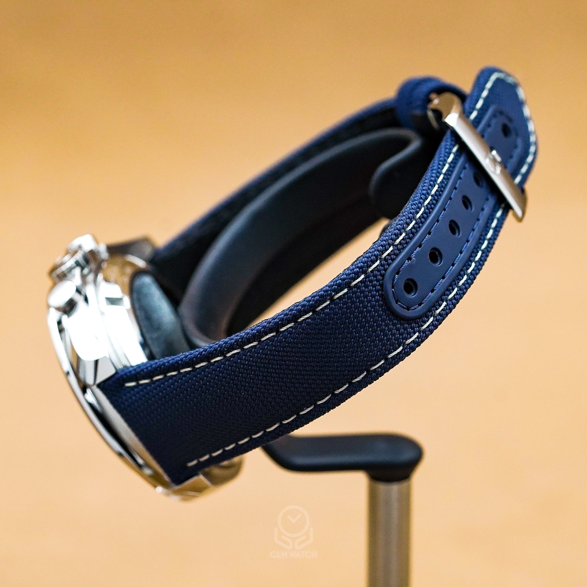 Omega 歐米茄 Speedmaster 銀史努比獎章 超霸登月50週年紀念版腕錶 310.32.42.50.02.001 手上鍊計時 2025年12月台灣公司貨 42mm 3861