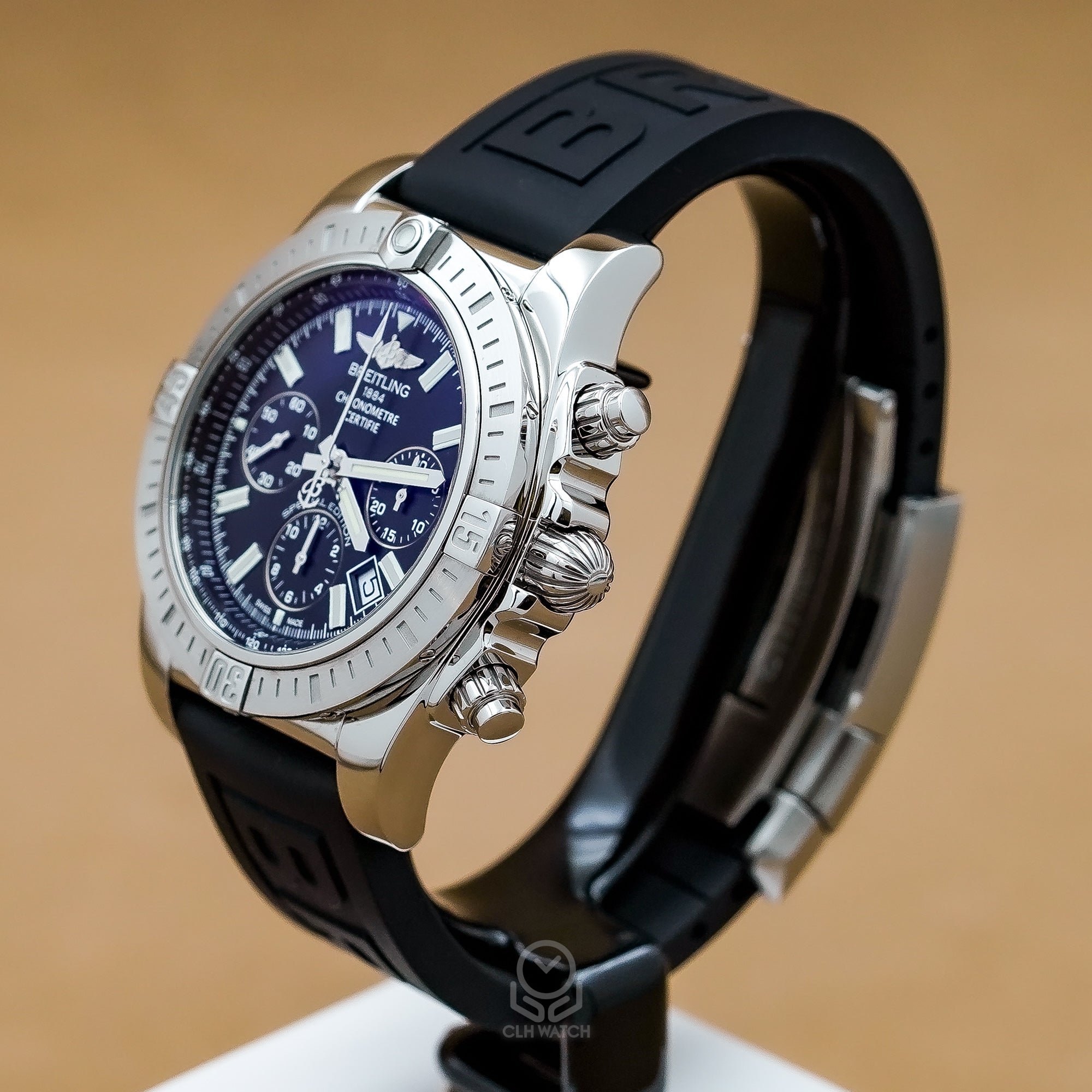 Breitling 百年靈 日本限定款 機械計時系列 Chronomat 44 AB011511/BF70 自製 B01 機芯 44mm 2018年 95%新