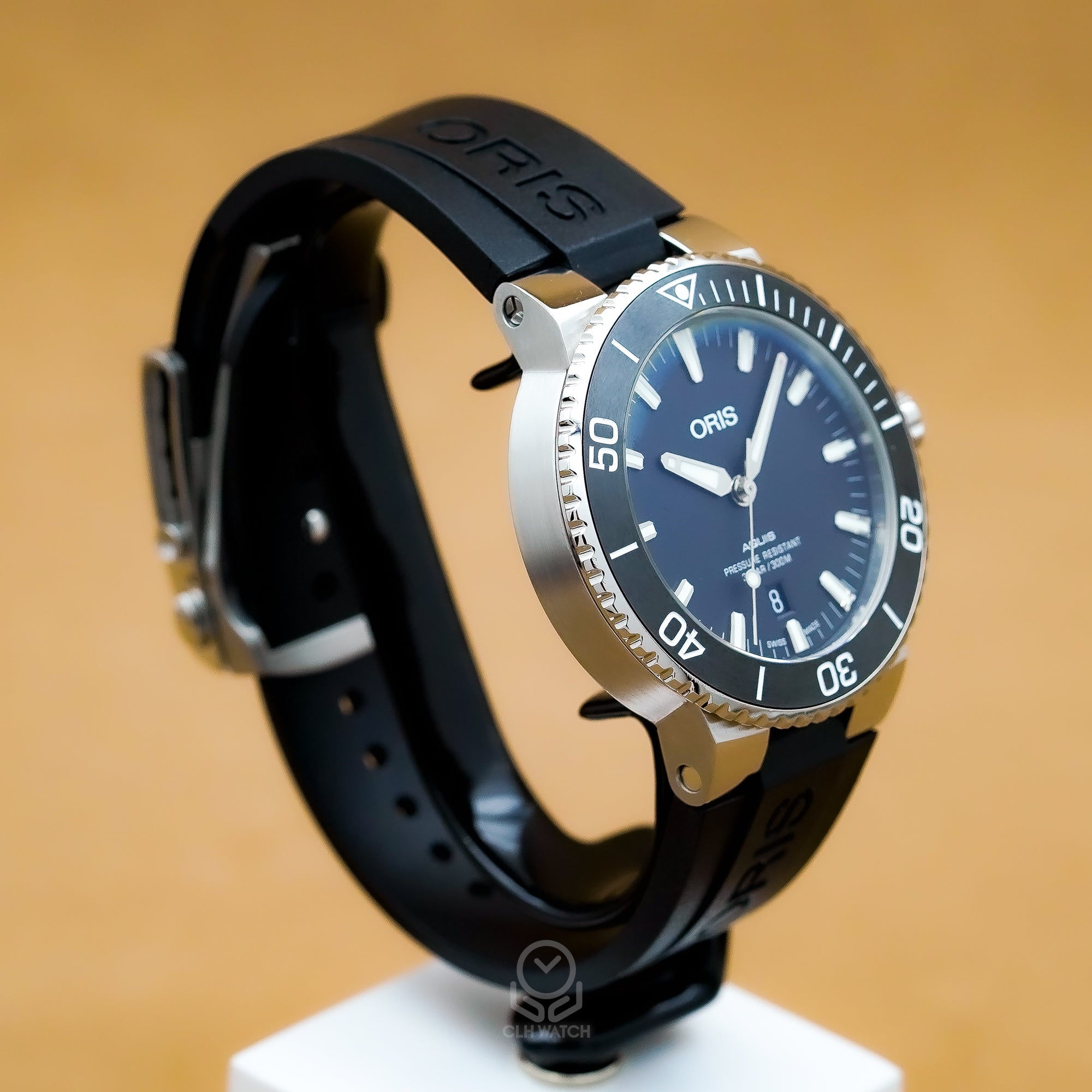 Oris 豪利時 潛水系列 Aquis Date 01 733 7730 4154 黑色陶瓷圈 43.5mm 2018年 台灣公司貨 95%新 已保養 換新膠帶