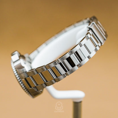 Longines 浪琴 深海征服者系列浪鬼陶瓷潛水錶 L33704876 珍珠母貝 鑲鑽 32mm 2024年 台灣公司貨 95%新（已交流）