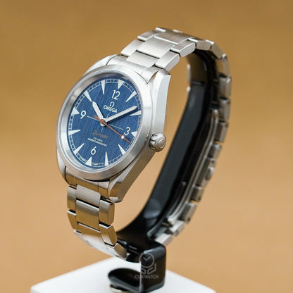 Omega 歐米茄 海馬系列 Railmaster 鐵霸 220.10.40.20.03.001 丹寧藍面 22010402003001 藍色牛仔褲⁠ 40mm 2026年 98%新