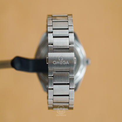 Omega 歐米茄 海馬系列 Railmaster 鐵霸 220.10.40.20.03.001 丹寧藍面 22010402003001 藍色牛仔褲⁠ 40mm 2026年 98%新