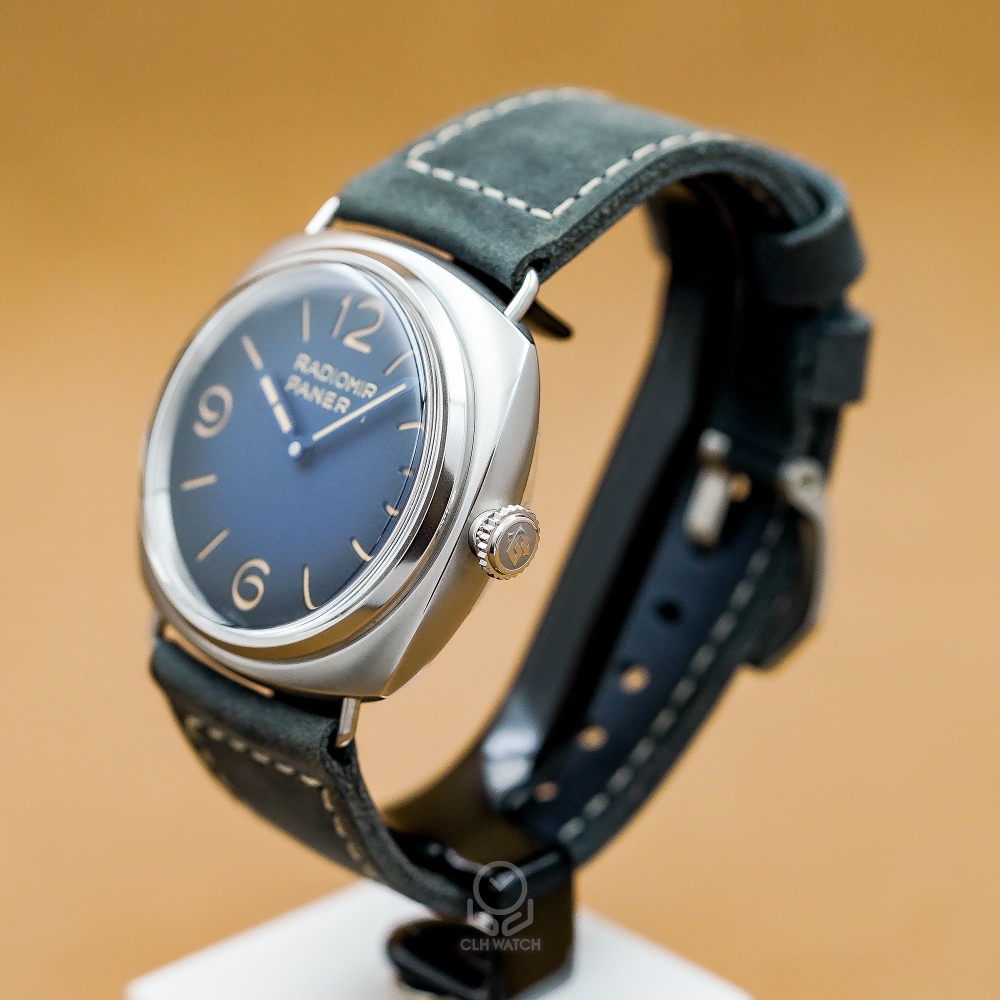 Panerai 沛納海 Radiomir Tre Giorni PAM01335 藍色漸層面盤 PAM1335 45mm 2025年 台灣公司貨 99%新
