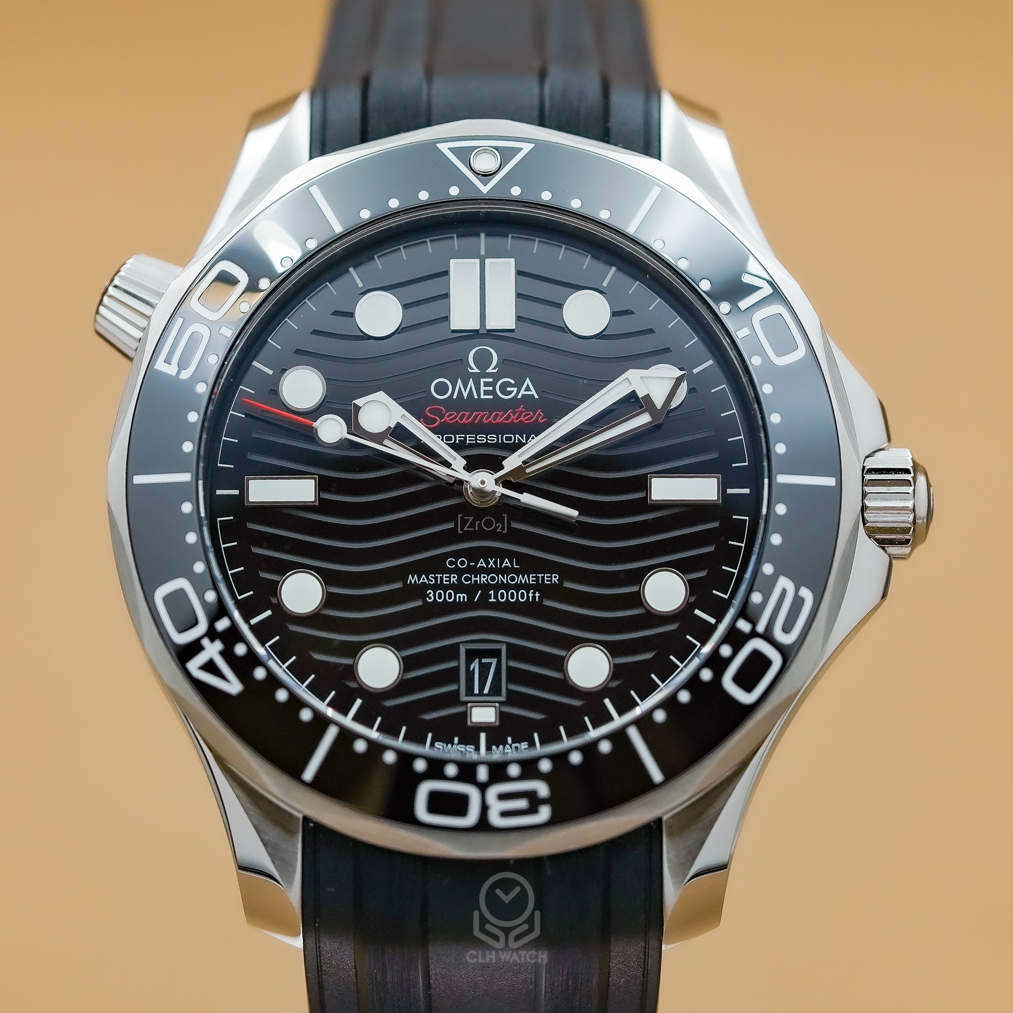 OMEGA 歐米茄 Seamaster 海馬 300米潛水腕錶 21032422001001 黑面黑膠帶 42mm 210.32.42.20.01.001 2025年 台灣公司貨 未使用品