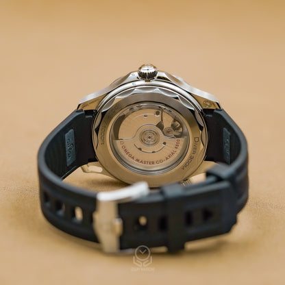 OMEGA 歐米茄 Seamaster 海馬 300米潛水腕錶 21032422001001 黑面黑膠帶 42mm 210.32.42.20.01.001(已交流)