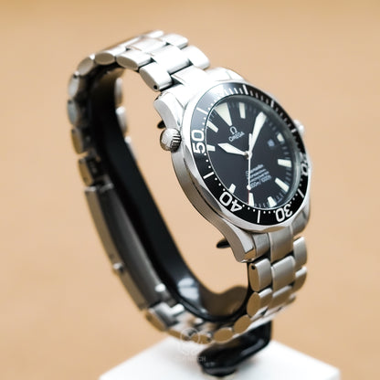 Omega 歐米茄 Seamaster 海馬 2254.50.00 經典黑浪板 22545000 41mm 2003年 90％新