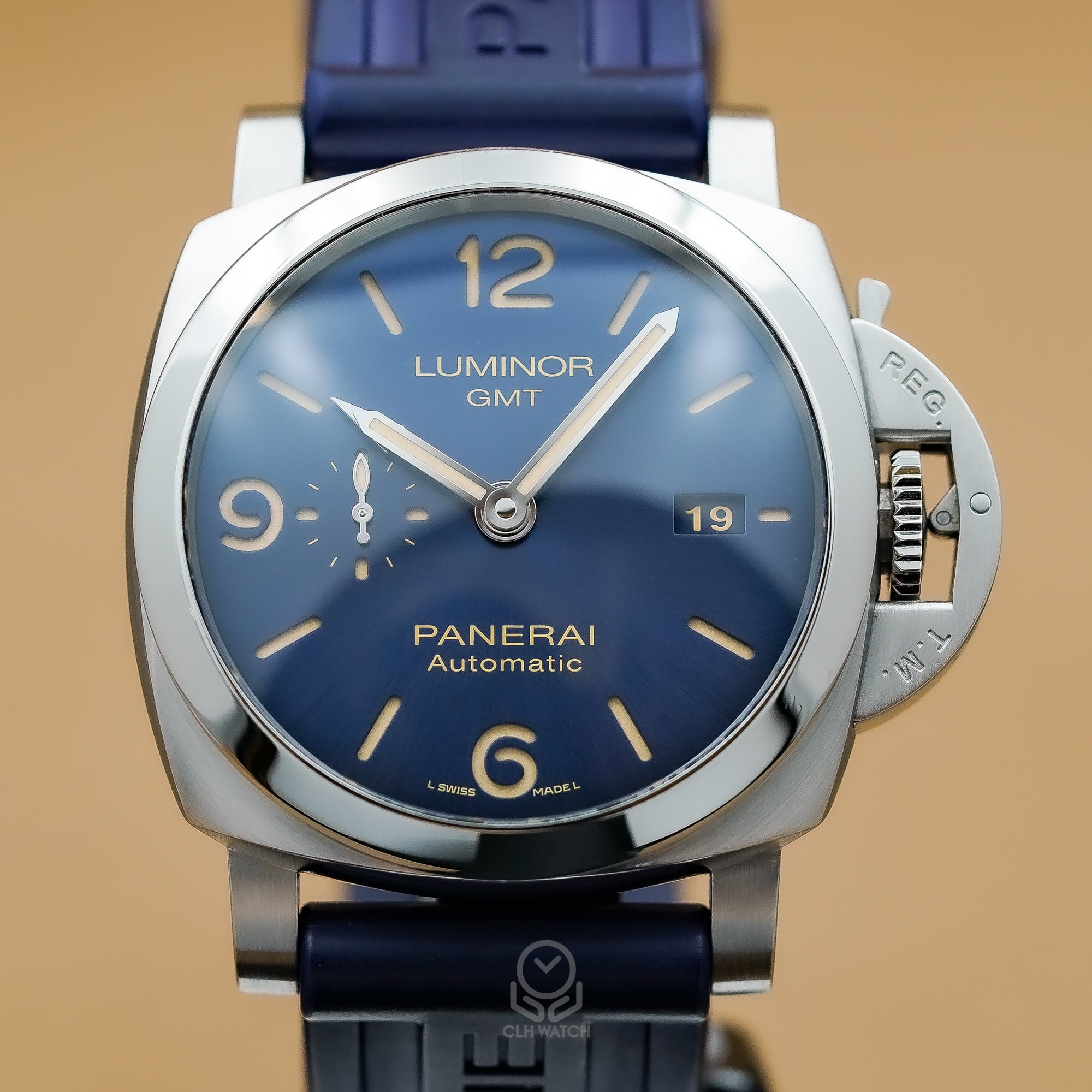 Panerai 沛納海 Luminor GMT PAM01033 PAM1033 兩地時區藍面 44mm 2020年 95％新