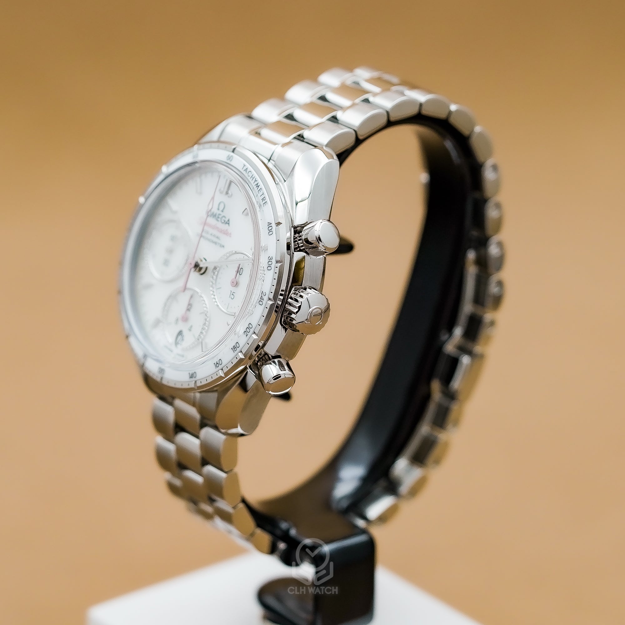 OMEGA 歐米茄 超霸系列 同軸擒縱計時腕錶 324.30.38.50.55.001 珍珠母貝鑽面 32430385055001 38mm 2026年 台灣公司貨 95%新