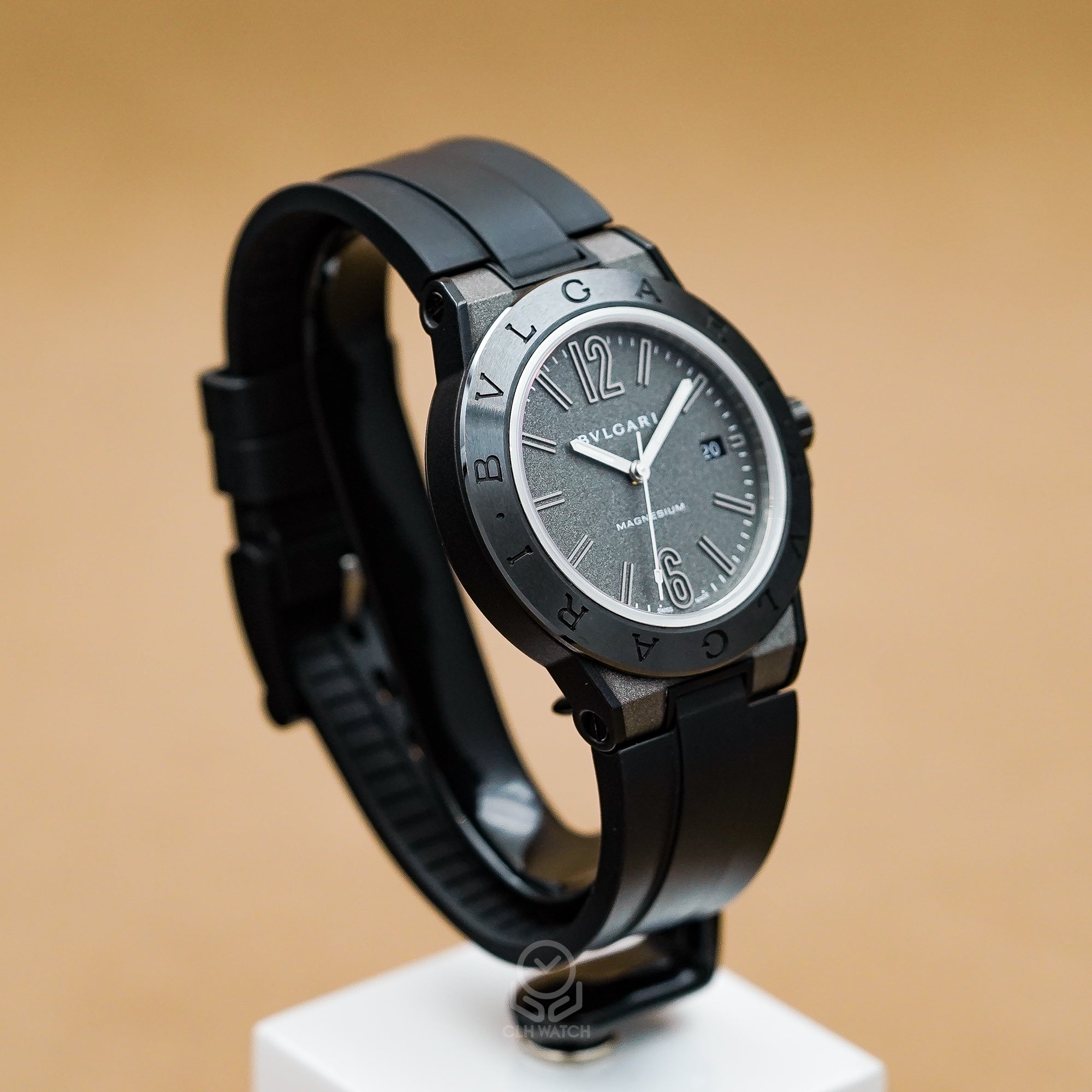 Bvlgari 寶格麗 Diagono Magnesium DG41SMC 深灰面 鎂合金自動機械腕錶 41mm 單錶