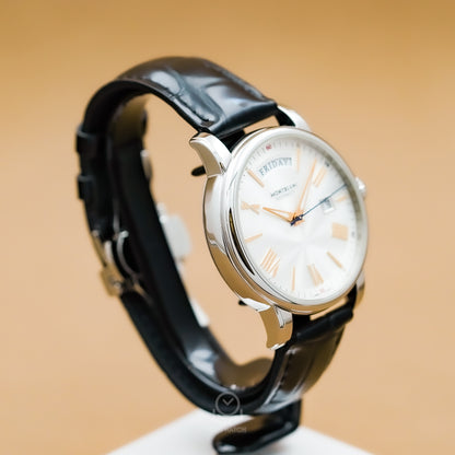 Montblanc 萬寶龍 4810 系列 114853 自動計時碼錶 白銀面 43mm 2021年 95％新