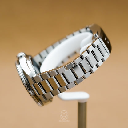 Omega 歐米茄 Seamaster Planet Ocean 600M 第四代海馬海洋宇宙 217.30.42.21.01.002 21730422101002 42mm 2026年 98％新
