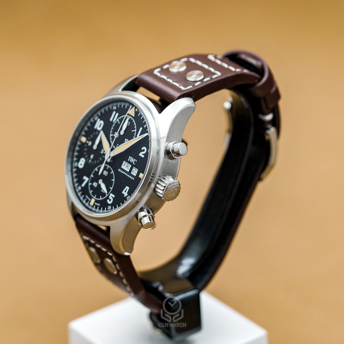 IWC 萬國 Pilot’s Watch Chronograph Spitfire 噴火戰機飛行員計時腕錶 IW387903 黑面 41mm 2020年台灣公司貨 95%新