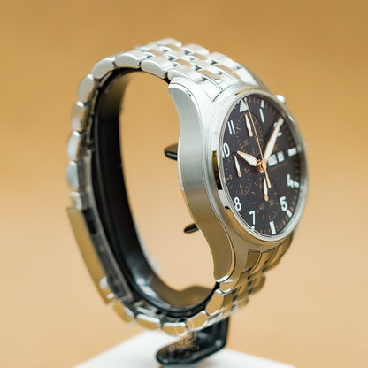IWC 萬國 飛行員計時腕錶 IW388116 黑面 黑膠帶 布萊德彼特F1電影車隊錶APXGP 41mm 2026年台灣公司貨 95%新 附原廠鋼帶