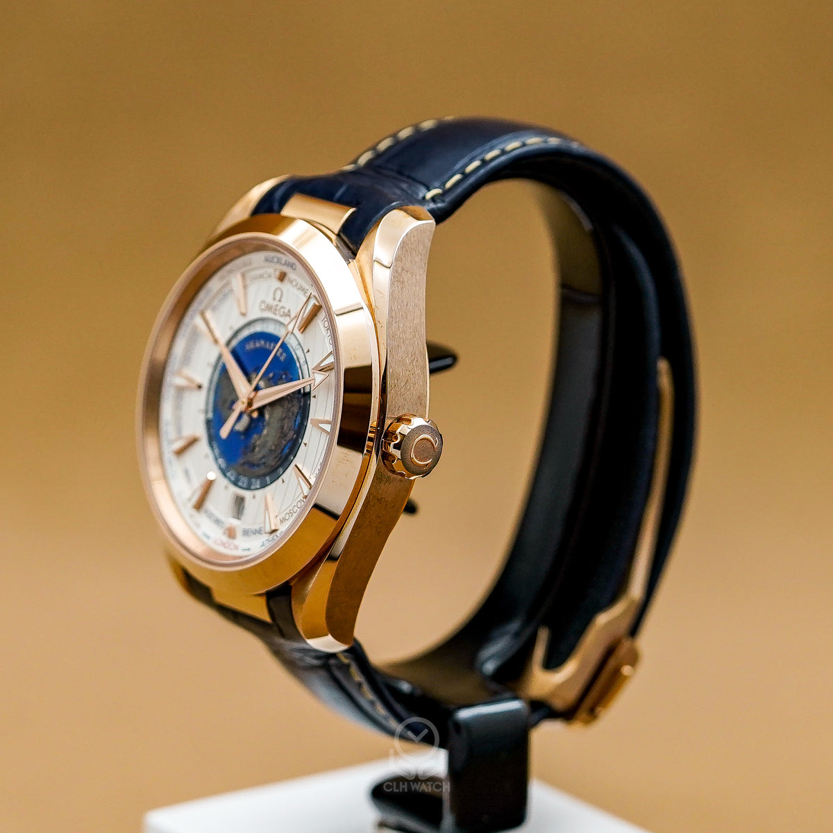Omega 歐米茄 Seamaster Aqua Terra Worldtimer GMT世界時區 220.53.43.22.02.001 白面 18K玫瑰金 43mm 2021年台灣公司貨 99%新