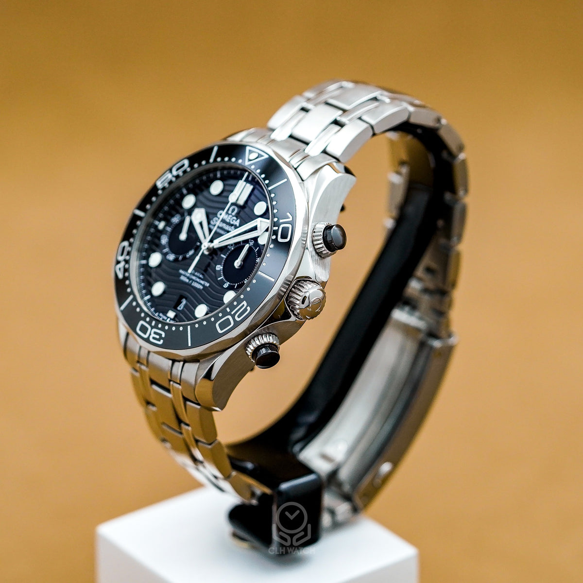 Omega 歐米茄 Seamaster Diver 300M 海馬潛水300米 210.30.44.51.01.001 21030445101001 黑面計時