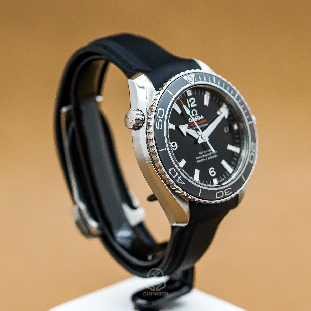 Omega 歐米茄 Seamaster Planet Ocean 海馬海洋宇宙 232.32.42.21.01.003 黑面陶瓷圈 膠帶 同軸擒縱自動潛水腕錶 23232422101003