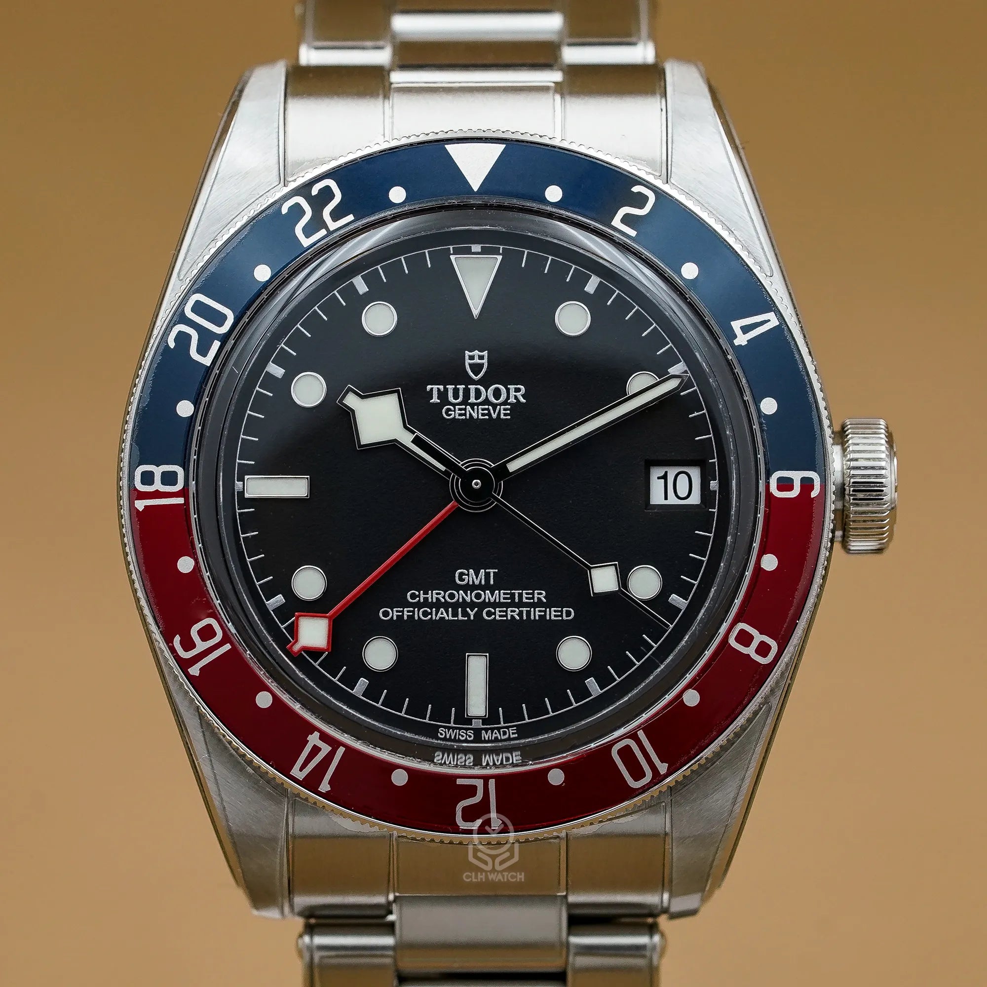 TUDOR 帝舵 79830RB 黑面 BLACK BAY GMT 啞酒紅色及藍色陽極氧化鋁字圈 41 mm 磨砂鋼錶帶