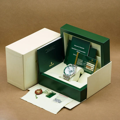 Rolex 勞力士 Submariner 116610LV 綠水鬼 40mm 浩克Hulk 綠圈綠面 2013