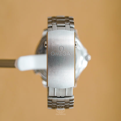 OMEGA 歐米茄 海馬系列 Seamaster 潛水錶 300 210.30.42.20.01.001 21030422001001 黑面 42mm 2025年 台灣公司貨 95%新