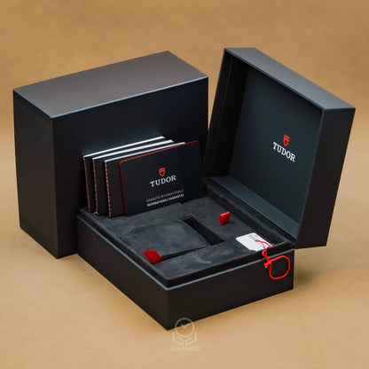 Tudor 帝舵 Black Bay 58 GMT 碧灣系列五鏈節鋼帶款 M7939G1A0NRU-0003 7939G 39mm 2026年6月台灣公司貨 未使用品