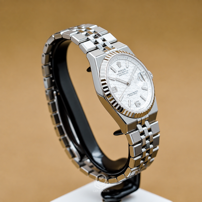 Rolex 勞力士 Land-Dweller 36 127234 陸行者 白蜂巢 18K白黃金 36mm 2026年台灣公司貨 99%新 已上RX8頂級保護膜