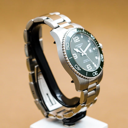 Longines 浪琴 HydroConquest L3.782.4.06.6 綠面腕錶另一側精鋼錶殼實拍